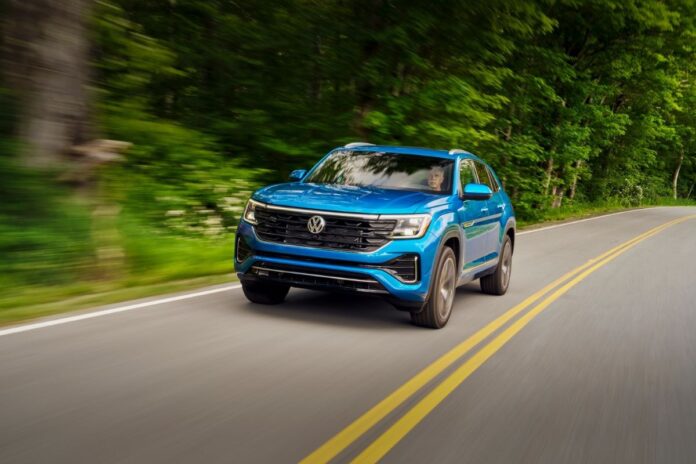 Small-17043-2024AtlasCrossSport