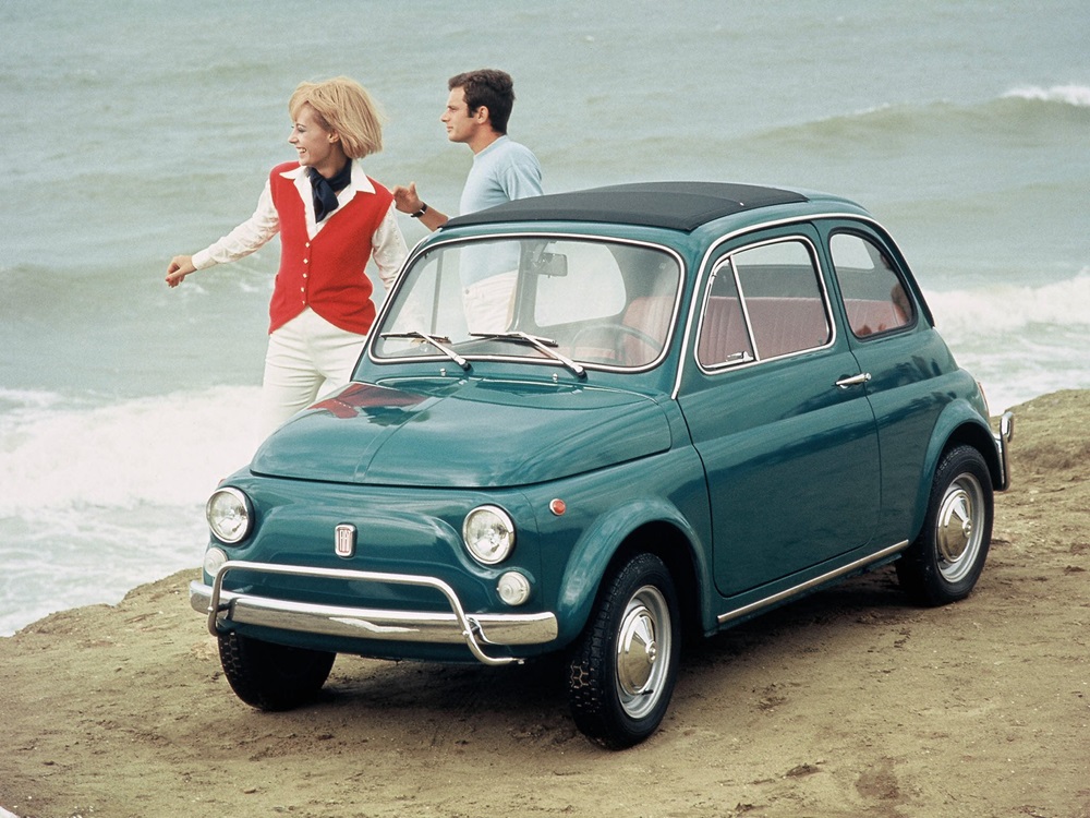 Los 6 Autos clásicos modernizados con más éxito comercial