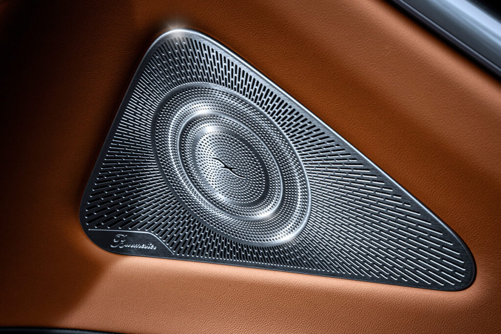 Los 7 autos del 2025 con mejor Sistema de Sonido Premium
